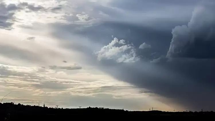 Ο καιρός σήμερα, Τετάρτη 29/5: Νεφώσεις πρόσκαιρα αυξημένες με τοπικές βροχές