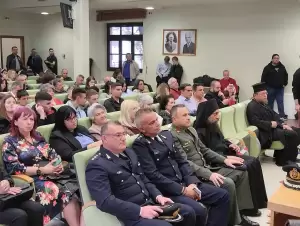 Μάνα, μητέρα, μαμά…