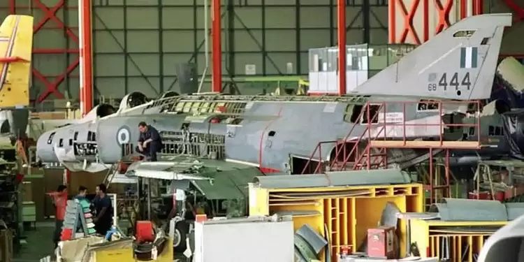 Ο πόλεμος στην Ουκρανία ανασταίνει την ελληνική αμυντική βιομηχανία