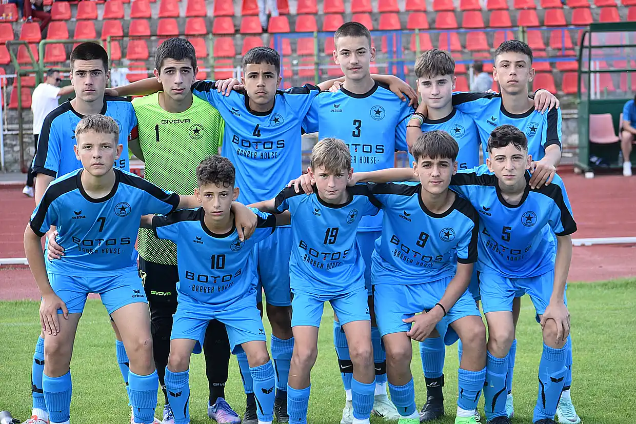 Τελικοί παιδικών πρωταθλημάτων Κ14 και Κ16 Το σήκωσαν οι Δαναοί ( Κ16) και ο ΠΑΟ Κοίλων (Κ14) (φώτο) Τελικοί παιδικών πρωταθλημάτων Κ14 και Κ 16 Το σήκωσαν οι Δαναοί ( Κ16) και ο ΠΑΟ Κοίλων (Κ14)