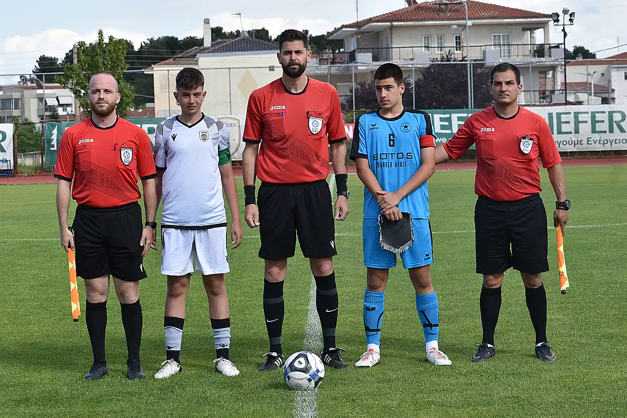 Τελικοί παιδικών πρωταθλημάτων Κ14 και Κ16 Το σήκωσαν οι Δαναοί ( Κ16) και ο ΠΑΟ Κοίλων (Κ14) (φώτο) Τελικοί παιδικών πρωταθλημάτων Κ14 και Κ 16 Το σήκωσαν οι Δαναοί ( Κ16) και ο ΠΑΟ Κοίλων (Κ14)