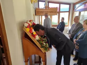 Θρησκευτικές εκδηλώσεις στον Ι.Ν Αγίας Γλυκερίας στη Βάρη για τον καταστροφικό σεισμό του 1995