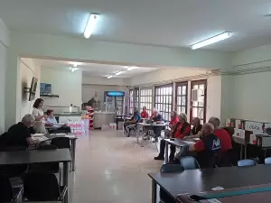 Τίνα Κουζιάκη: “Εργαζόμενοι, πρέπει να πάνε στην κάλπη με κριτήριο συνολικά την ζωή τους”