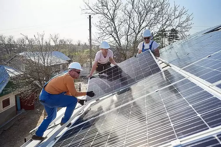 Αυτοπαραγωγή με φωτοβολταϊκά - Παραγωγή ηλεκτρικής ενέργειας σε πολυκατοικίες Αυτοπαραγωγή με φωτοβολταϊκά – Παραγωγή ηλεκτρικής ενέργειας σε πολυκατοικίες
