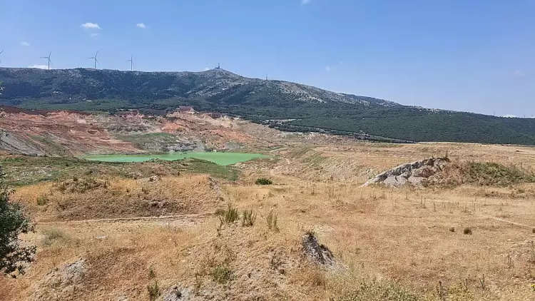 Αυτοψία κλιμακίου Επιθεώρησης Μεταλλείων Βορείου Ελλάδος στο Λιγνιτωρυχείο της ΛΑΡΚΟ στα Σέρβια Αυτοψία κλιμακίου Επιθεώρησης Μεταλλείων Βορείου Ελλάδος στο Λιγνιτωρυχείο της ΛΑΡΚΟ στα Σέρβια