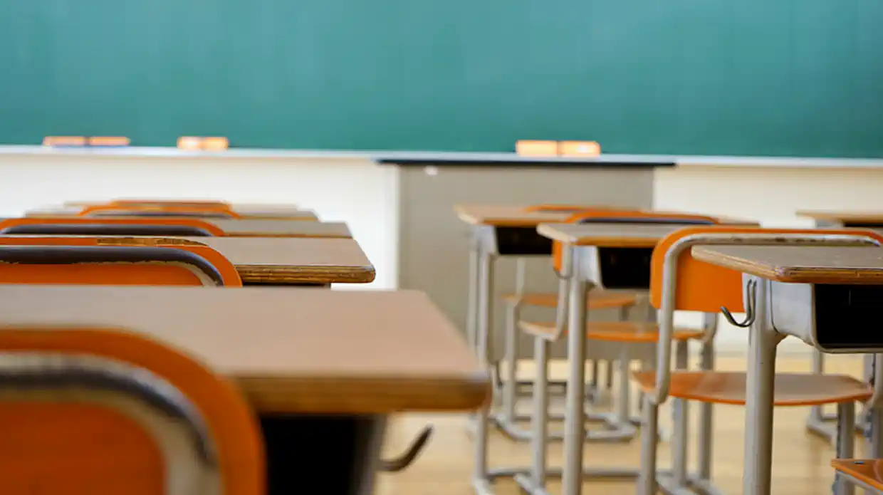 Εγγραφές Και Ανανεώσεις Εγγραφών Στο Εσπερινό Γυμνάσιο Με Λυκειακές Τάξεις Κοζάνης  Για Το Σχολικό Έτος 2024 2025