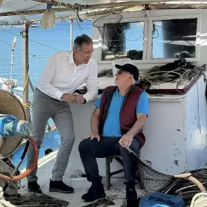 Επίσκεψη του ΥΜΑΘ Στάθη Κωνσταντινίδη στη Θάσο με κλιμάκιο της Νέας Δημοκρατίας