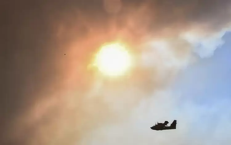 Καιρός: SOS από τους μετεωρολόγους για το επικίνδυνο κοκτέιλ «Hot Dry Windy» – Η πρόγνωση των επόμενων ημερών Καιρός: Sos από τους μετεωρολόγους για το επικίνδυνο κοκτέιλ «hot Dry Windy» – Η πρόγνωση των επόμενων ημερών