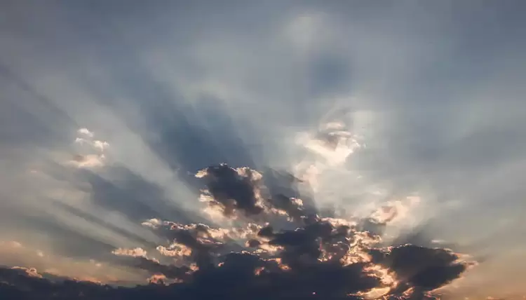 Ο καιρός σήμερα, Δευτέρα 3/6: Ζέστη και συννεφιά Ο καιρός σήμερα, Δευτέρα 3/6: Ζέστη και συννεφιά