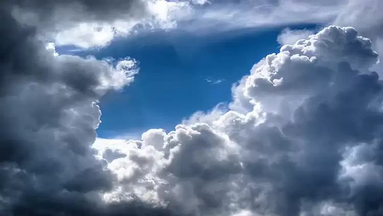 Ο καιρός σήμερα, Πέμπτη 27/6: Ζέστη και συννεφιά με τοπικές βροχές και καταιγίδες Ο καιρός σήμερα, Πέμπτη 27/6: Ζέστη και συννεφιά με τοπικές βροχές και καταιγίδες