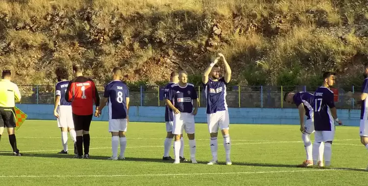 39ο Πανελλήνιο Πρωτάθλημα Ποδοσφαίρου Δικηγορικών Συλλόγων: Πολλά γκολ και θέαμα στους αγώνες της τελικής φάσης Πολλά γκολ και θέαμα στους αγώνες της τελικής φάσης του 39ου Πανελληνίου Πρωταθλήματος Ποδοσφαίρου Δικηγορικών Συλλόγων