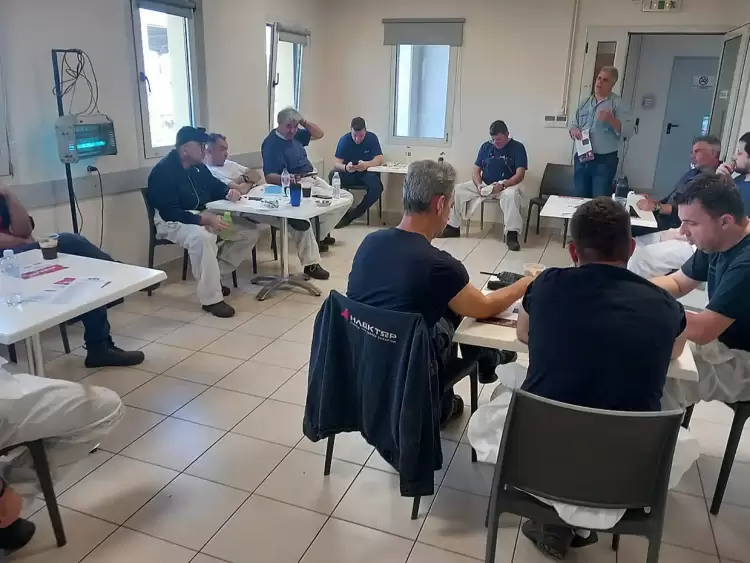 Πολύ πιο δυνατό ΚΚΕ εγγύηση για τα δύσκολα που έχει μπροστά του ο λαός.