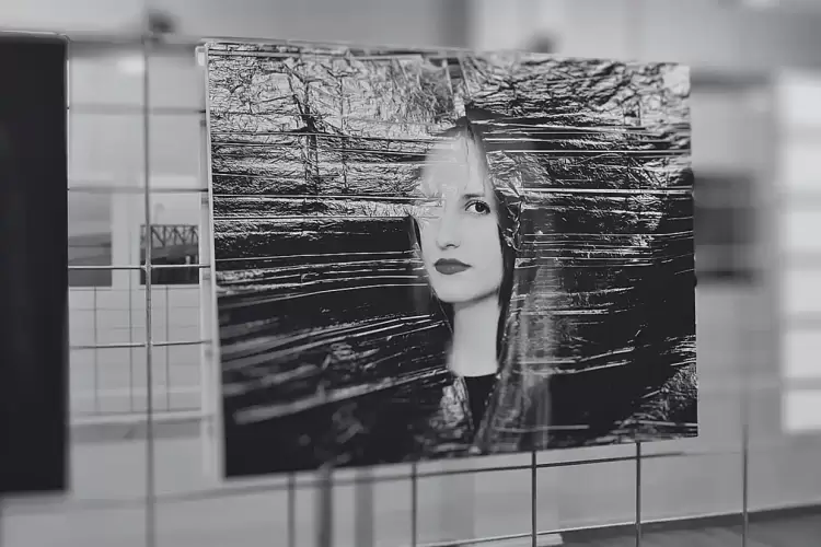 Σε πλήρη εξέλιξη η έκθεση του φωτογραφικού εργαστηρίου του Δήμου Κοζάνης Σε πλήρη εξέλιξη η έκθεση του φωτογραφικού εργαστηρίου του Δήμου Κοζάνης