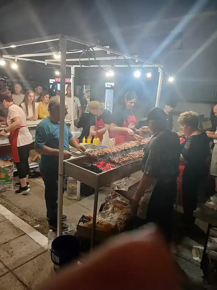 Το πανηγύρι νίκησε το Euro….Μεγάλο γλέντι στην Καισαρειά Κοζάνης