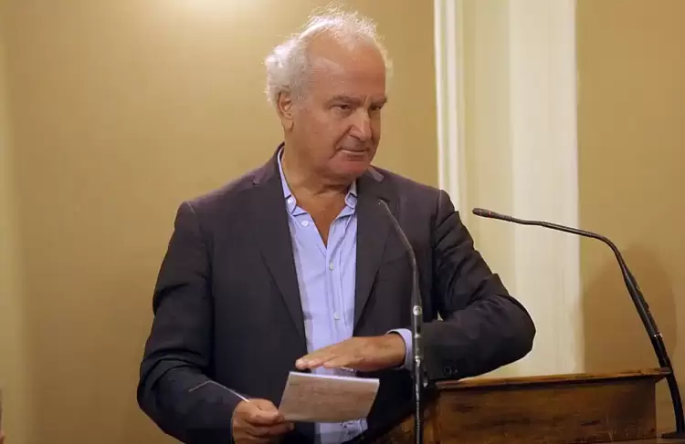 H Νεα Ελληνική Δημοκρατία – Καταγγελία του Αθηνοκεντρικού Κράτους και επαγγελία της Περιφερειοποίησης της χώρας μας