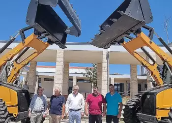 Δήμος Βοΐου: Προμήθεια 2 εκσκαφέων – φορτωτών για την αντιμετώπιση καταστάσεων εκτάκτων αναγκών από το Δήμο Βοΐου, προϋπολογισμού 339.760,00 ευρώ.