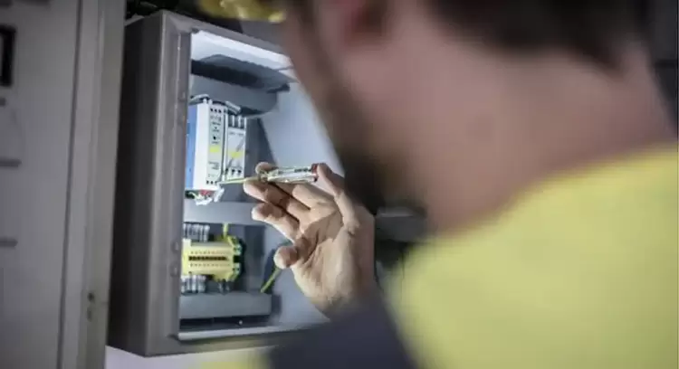 Έκλεβε ρεύμα... σε περιοχή των Γρεβενών Εορτή της Κοιμήσεως της Αγίας Άννης