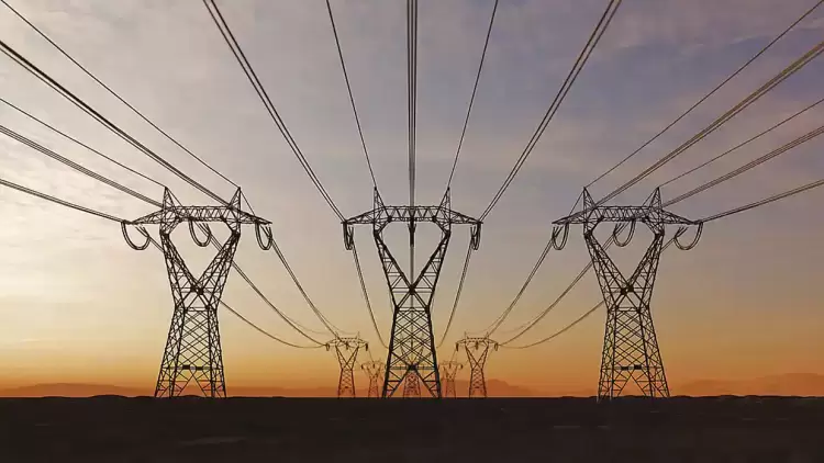 Ηλεκτρικό ρεύμα: Ουγγαρία, Ουκρανία και Κοζλοντούι ανέβασαν 60% την τιμή χονδρικής στην Ελλάδα Ηλεκτρικό ρεύμα: Ουγγαρία, Ουκρανία και Κοζλοντούι ανέβασαν 60% την τιμή χονδρικής στην Ελλάδα