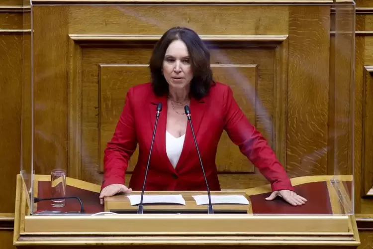 «Καλλιόπη Βέττα: Αντί να στηριχθεί η δημόσια ψυχική υγεία και τα προγράμματα απεξάρτησης, δημιουργούνται δύσκαμπτες δομές χωρίς επιστημονική αυτοτέλεια, και πεδία κερδοσκοπίας για τους ιδιώτες» «Καλλιόπη Βέττα: Αντί να στηριχθεί η δημόσια ψυχική υγεία και τα προγράμματα απεξάρτησης, δημιουργούνται δύσκαμπτες δομές χωρίς επιστημονική αυτοτέλεια, και πεδία κερδοσκοπίας για τους ιδιώτες»