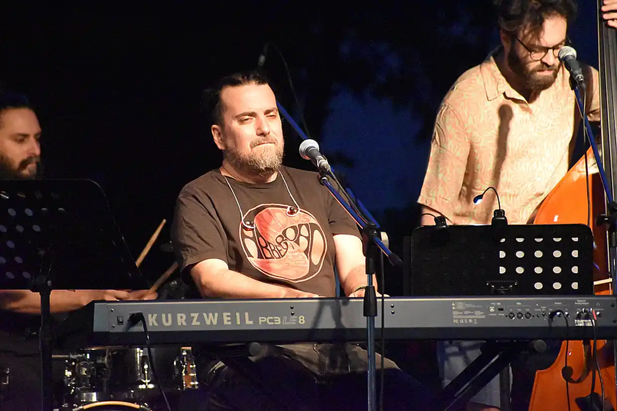 Με συναυλία του Στάθη Δρογώση ξεκίνησε το "Πολιτιστικό Καλοκαίρι 2024" του Δήμου Φλώρινας Με συναυλία του Στάθη Δρογώση ξεκίνησε το “Πολιτιστικό Καλοκαίρι 2024” του Δήμου Φλώρινας