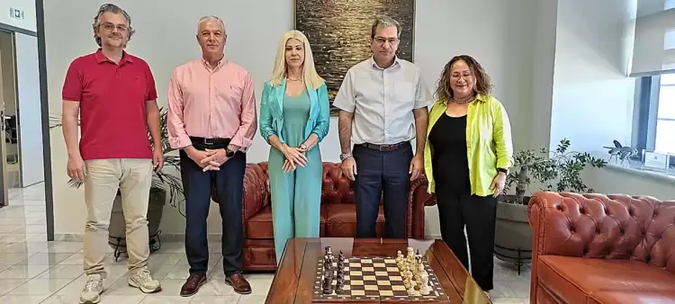 Μνημόνιο Συνεργασίας μεταξύ του Δήμου Αμυνταίου και του Πανεπιστημίου Δυτικής Μακεδονίας Μνημόνιο Συνεργασίας μεταξύ του Δήμου Αμυνταίου και του Πανεπιστημίου Δυτικής Μακεδονίας