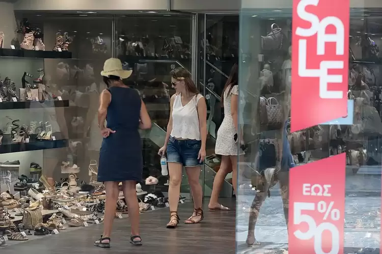 Οι εκπτώσεις αρχίζουν τη Δευτέρα - Όλα όσα πρέπει να προσέξουν οι καταναλωτές Οι εκπτώσεις αρχίζουν τη Δευτέρα – Όλα όσα πρέπει να προσέξουν οι καταναλωτές