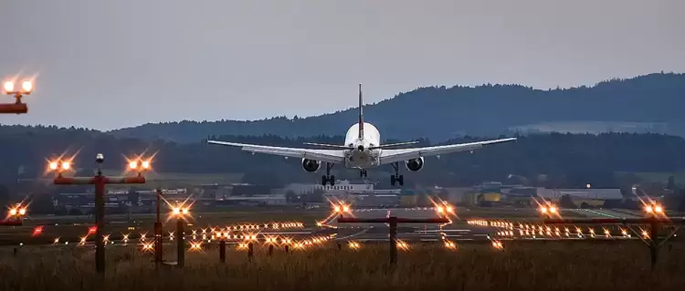 Οι πτήσεις γίνονται φθηνότερες