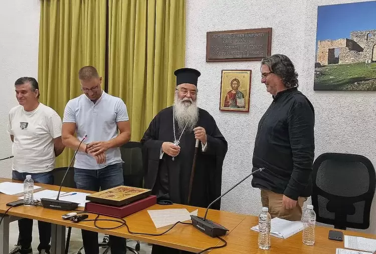 Παραχώρηση δημοτικής έκτασης στη Μητρόπολη Σερβίων και Κοζάνης για την ανέγερση Ιερού Ναού προς τιμή της Αγίας Θεοδώρας