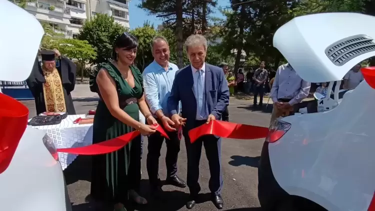 Περιφέρεια Δυτικής Μακεδονίας: Παράδοση – παραλαβή δύο νέων λεωφορείων για το ΚΕΚ ΑμεΑ Κοζάνης και το Ειδικό Εργαστήρι Πτολεμαΐδας Περιφέρεια Δυτικής Μακεδονίας: Παράδοση – παραλαβή δύο νέων λεωφορείων για το ΚΕΚ ΑμεΑ Κοζάνης και το Ειδικό Εργαστήρι Πτολεμαΐδας