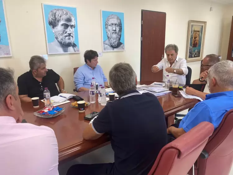 Περιφέρεια Δυτικής Μακεδονίας: Σύσκεψη για το έργο εγκατάσταση φ/β στις κατοικίες της Ακρινής