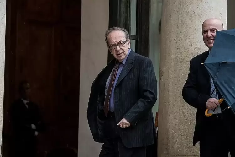 Πέθανε από έμφραγμα σε ηλικία 88 ετών ο Ισμαήλ Κανταρέ: Η αμφιλεγόμενη σχέση του με τον δικτάτορα Χότζα