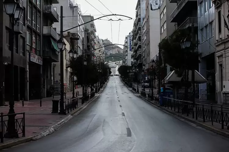 Ο πληθωρισμός και η ακρίβεια μαστίζουν τα νοικοκυριά Ο πληθωρισμός και η ακρίβεια μαστίζουν τα νοικοκυριά