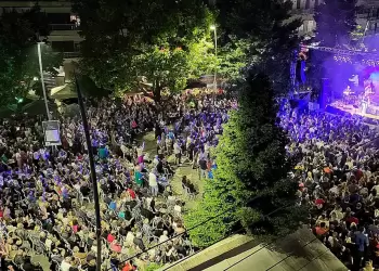 «Πολιτιστικό Καλοκαίρι 2024»: Απολαυστική η συναυλία με τους Χρήστο Παπαδόπουλο, Μελίνα Ασλανίδου και Στέλιο Διονυσίου