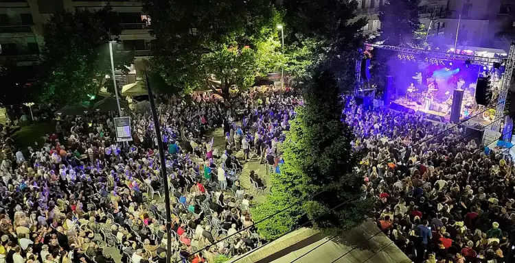 «Πολιτιστικό Καλοκαίρι 2024»: Απολαυστική η συναυλία με τους Χρήστο Παπαδόπουλο, Μελίνα Ασλανίδου και Στέλιο Διονυσίου