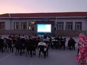 Πολιτιστικό Καλοκαίρι Δήμου Φλώρινας: Σε εξέλιξη οι βραδιές παιδικού θερινού κινηματογράφου Πολιτιστικό Καλοκαίρι Δήμου Φλώρινας: Σε εξέλιξη οι βραδιές παιδικού θερινού κινηματογράφου