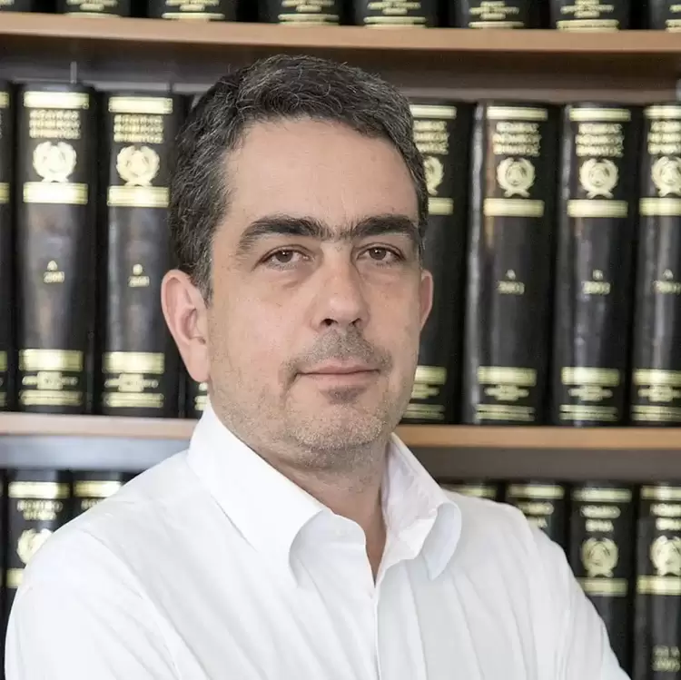 Σκάνδαλο Novartis: Ο κ. Μητσοτάκης και η ΝΔ κάνει και πάλι το άσπρο μαύρο”