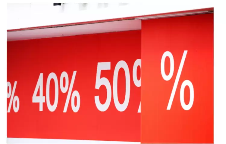 Τι θα βρείτε στις καλοκαιρινές εκπτώσεις;