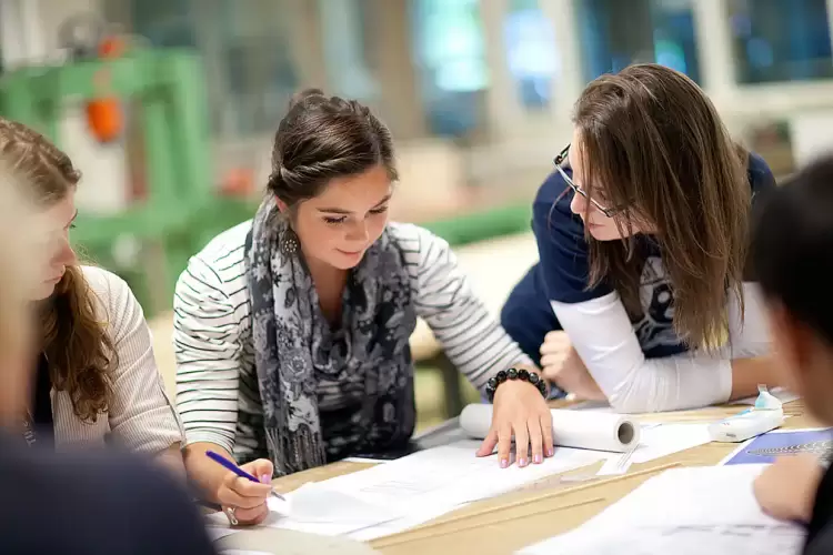 Βάσεις 2024: Τέλος χρόνου για το Μηχανογραφικό - Οι 12 σχολές που βρίσκεις αμέσως δουλειά Βάσεις 2024: Τέλος χρόνου για το Μηχανογραφικό – Οι 12 σχολές που βρίσκεις αμέσως δουλειά