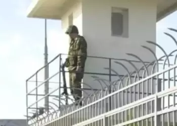 29.000 ευρώ από την Περιφέρεια για καθαρισμό 7 χώρων στρατοπέδων και αποθηκών πυρομαχικών της Π.Ε. Κοζάνης προς αποφυγή κινδύνου εκρήξεων 29.000 ευρώ από την Περιφέρεια για καθαρισμό 7 χώρων στρατοπέδων και αποθηκών πυρομαχικών της Π.Ε. Κοζάνης προς αποφυγή κινδύνου εκρήξεων