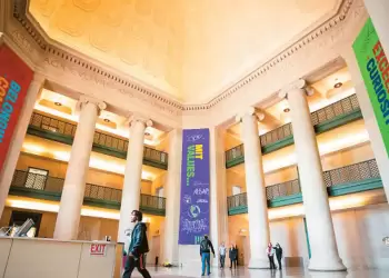 H επαγγελματική απορρόφηση αποφοίτων κατέχει στην Ελλάδα το δεύτερο χαμηλότερο ποσοστό 