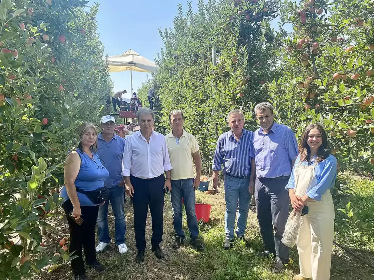 O Γιώργος Αμανατίδης σε Καστοριά και Πρέσπες με τα στελέχη του ΕΛΓΑ