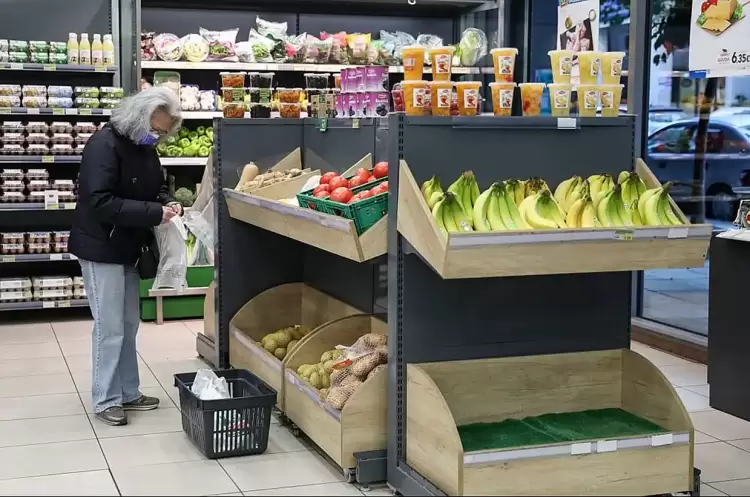 Ακρίβεια: Αυξήσεις και μειώσεις τιμών στα ράφια των σούπερ μάρκετ – Οι κατηγορίες Ακρίβεια: Αυξήσεις και μειώσεις τιμών στα ράφια των σουπερμάρκετ – Οι κατηγορίες