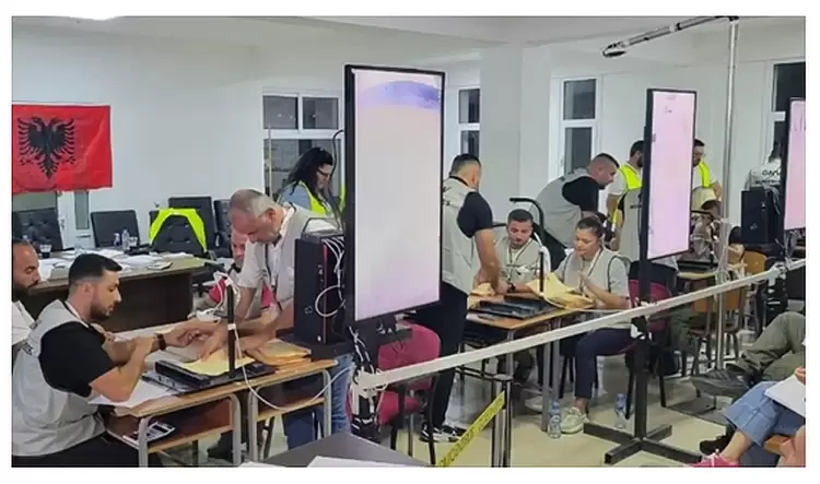 Αλβανία: Νέος δήμαρχος Χειμάρρας ο εκλεκτός του Ράμα