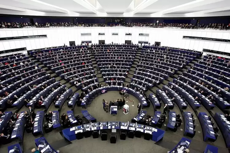 Έντονες πολιτικές ζυμώσεις για τα χαρτοφυλάκια των Επιτρόπων της ΕΕ