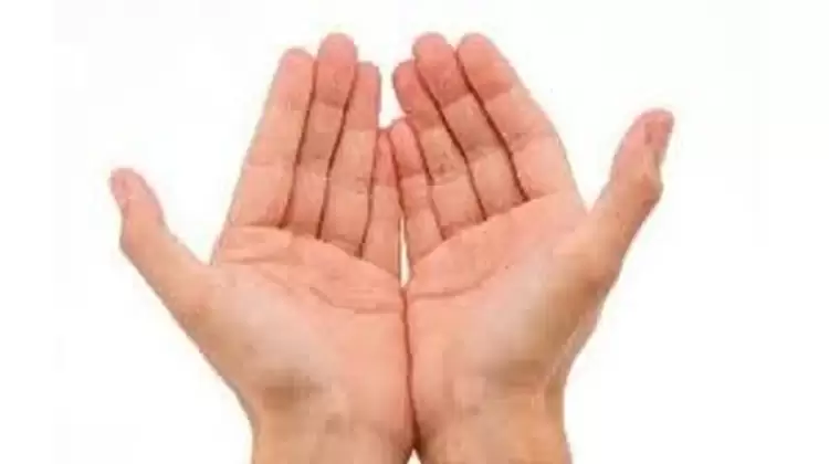 Η φαγούρα στη δεξιά παλάμη