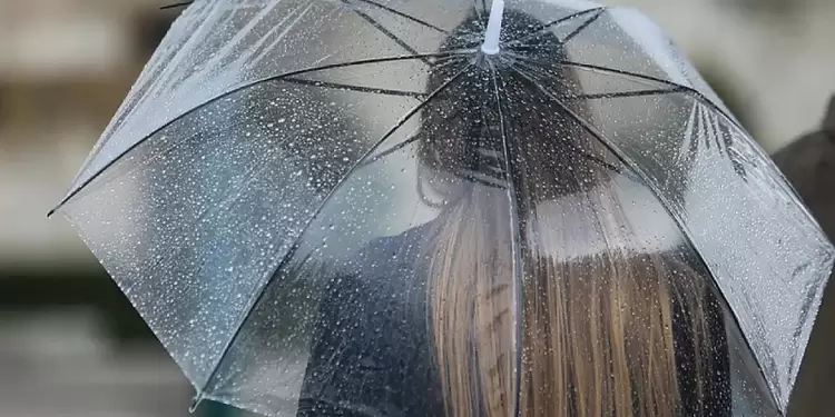 Καιρός: Ισχυρές βροχές, καταιγίδες, μπουρίνια και χαλαζοπτώσεις μέχρι το Σάββατο – Έκτακτο δελτίο από την ΕΜΥ