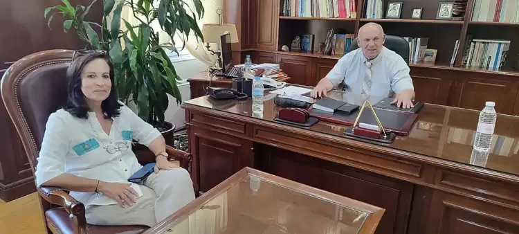 Ο Κυριάκος Ταταρίδης υποδέχθηκε στο Δημαρχείο Γρεβενών την Άννα Διαμαντοπούλου