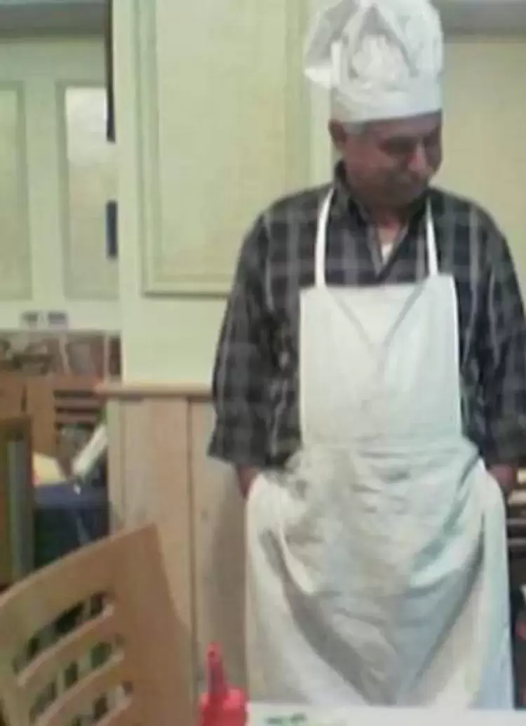 Ο Μπάμπης Δεμερτζίδης στην γειτονιά των αγγέλων