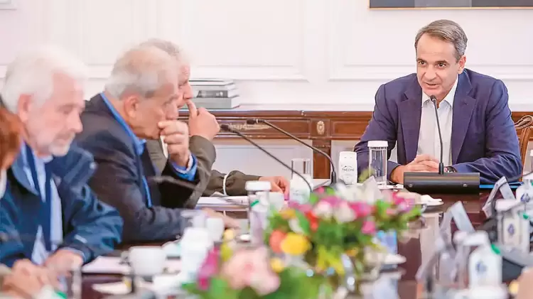 Οι 11+1 αλλαγές από το φθινόπωρο στις συντάξεις