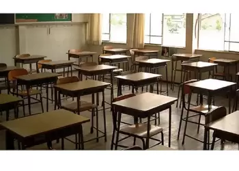 Οικονομική κρίση, Brain Drain και δημογραφικό μείωσαν τους εγγεγραμμένους μαθητές στα σχολεία